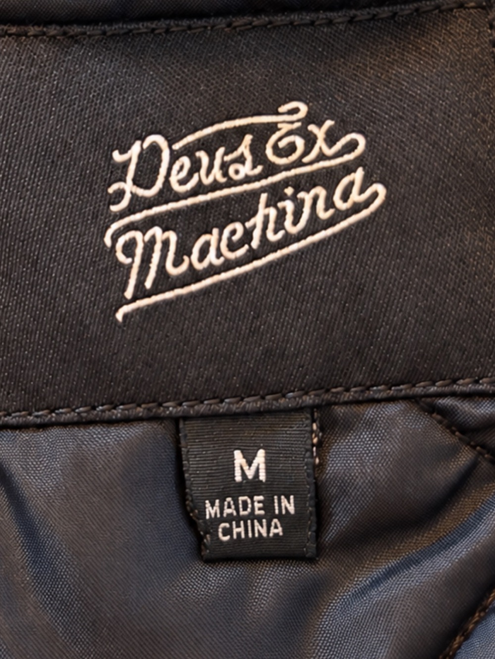 Deus Ex Machina Seville Diamond Quilted Jacket Corduroy Collar Size Men’s Med - Picture 5 of 5
